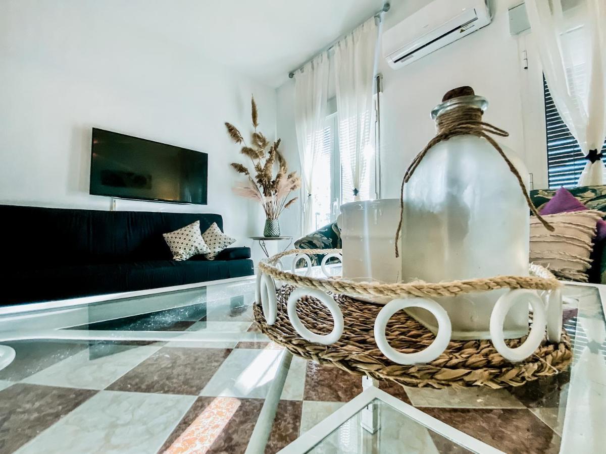 Apartamentos Fernando III El Santo Баеса Екстер'єр фото