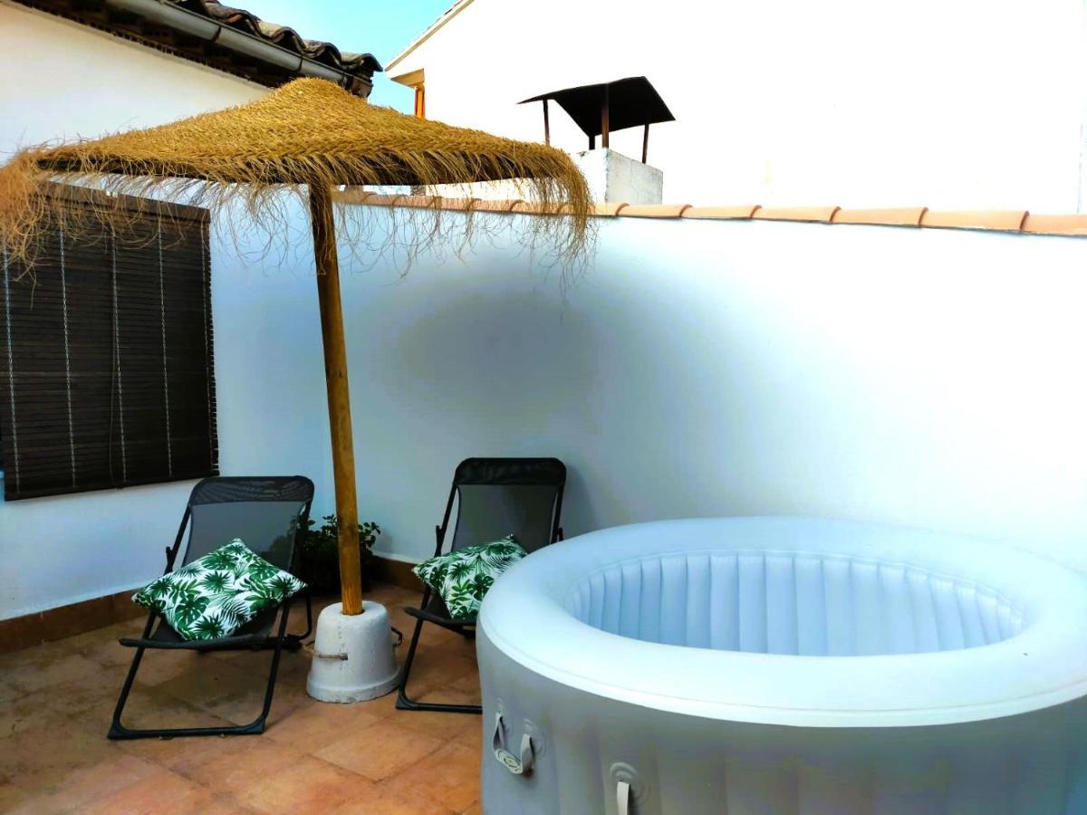Apartamentos Fernando III El Santo Баеса Екстер'єр фото