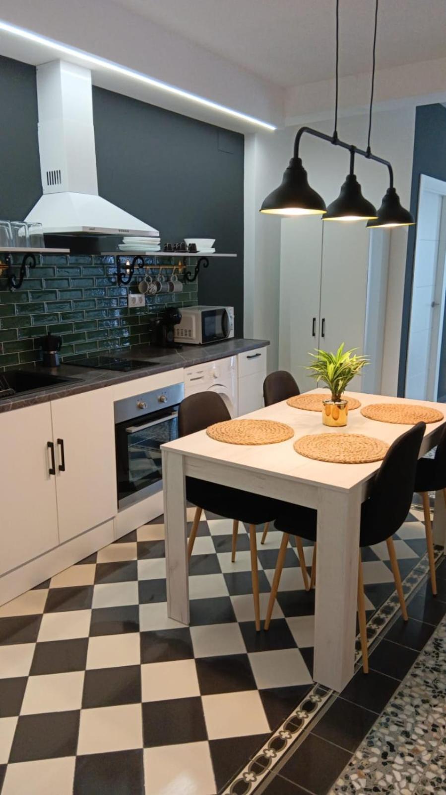 Apartamentos Fernando III El Santo Баеса Екстер'єр фото